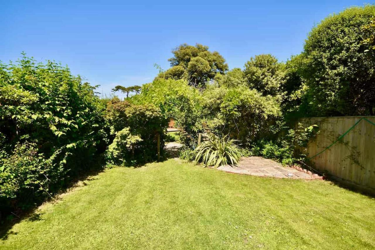 Arden Villa, Sleeps 8, Moments From The Golden Sandy Beach Of Ryde Ryde  Esterno foto