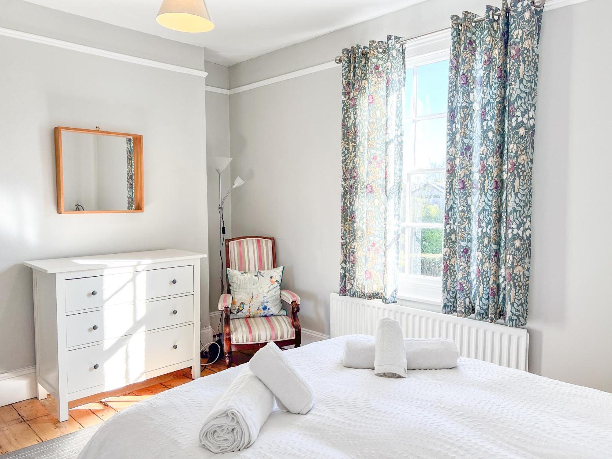Arden Villa, Sleeps 8, Moments From The Golden Sandy Beach Of Ryde Ryde  Esterno foto
